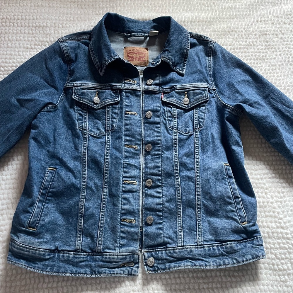 Levi's | Original Trucker Denim Jacket | Blue Denim Jacket | Jean Jacket - Picture 5 of 16